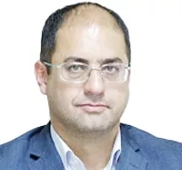 rahnamayechitsaz farbod