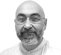 Niusha-tabibi نیوشا طبیبی