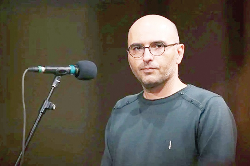 حسین علیشاپور (خواننده)