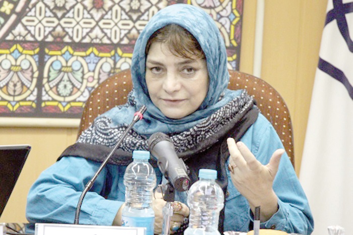 نیره توکلی
