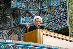امام‌ جمعه تبریز: دشمن در عرصه فرهنگ، آرایش جنگی گرفته است