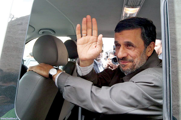 20 سال پس از معجزه هزاره سوم / بررسی روند ظهور، رشد و مواضع امروز محمود احمدی‏‌نژاد 