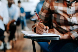 امتحانات دانشگاه پیام نور به تعویق افتاد