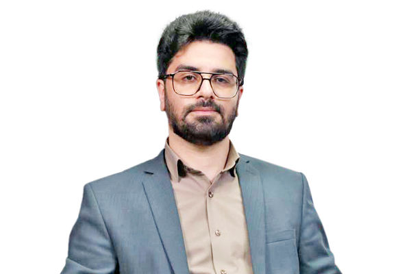 علیرضا بنی‌هاشمی دبیرکل سازمان مدیران و متخصصان ایران:بخشی از گرانی ارز به دلیل مسدودی کارت بازرگانی است