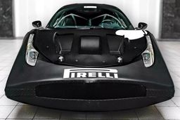 فروش نمونه اولیه فراری لافراری با قیمت نزدیک به یک میلیون دلار