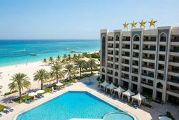 بهترین هتل 4 ستاره کیش از نظر مسافران چیست؟ 6 هتل چهار ستاره کیش