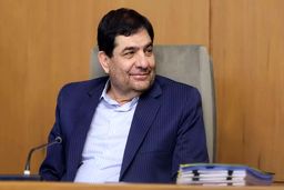 مخبر: مجموعه‌های دولتی و حاکمیتی به‌جای رقابت به بخش خصوصی میدان دهند
