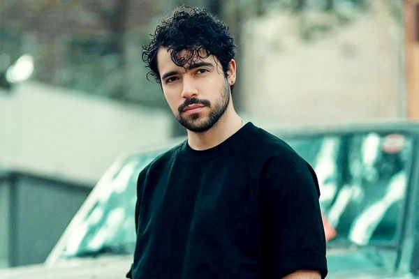 یک آلبوم معمولی/درباره واکنش‌ها به انتشار مجوز رسمی برای شروین حاجی‌پور 