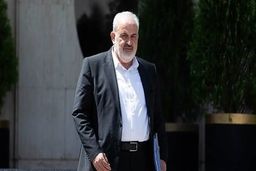 بازدید وزیر نیرو از مرکز پاسخگویی آب تهران