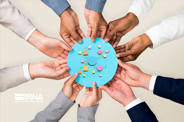 ناصحان از جان گذشته آبرومند