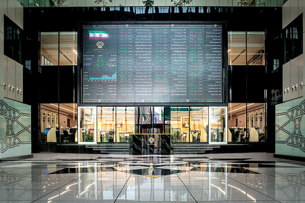 جهش ورود پول به بورس/حقیقی‏‌ها 959 میلیارد تومان به سهام و حق تقدم‌‏ها 653 میلیارد تومان به صندوق‌‏های سهامی وارد کردند