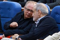 تفاوت پزشکیان با دیگران 