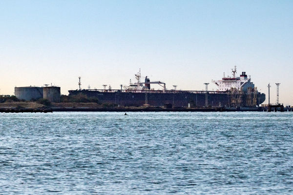 سیاست یک تیر و دونشان/بررسی اهداف اصلی استراتژی آمریکا در کارائیب برای توقیف نفتکش‌ها