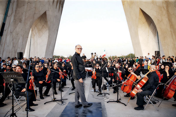 صلح در خارج، مصالحه در داخل/گفتارهایی از  نظریه‌پردازان و استادان دانشگاه در ضرورت صلح ایرانی در برابر تجاوز خارجی