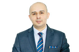 پیمان مولوی کارشناس اقتصادی: اقتصاد کشور در اختیار ذینفعان خاص و نهاد دولت