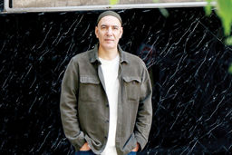 من فقط بازیگرم/بهنام تشکر از مسیرش، دیروز و امروزش می‌گوید