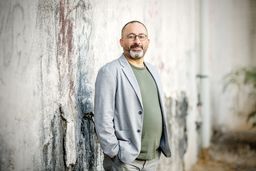 موسیقی را همچون حجم درک می‌کند/گفت‌وگو با حسین عصاران درباره دریافت و اجرای موسیقایی اسفندیار منفردزاده/بخش دوم و پایانی