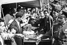 همه‌‏پرسی انحلال مجلس شورای ملی