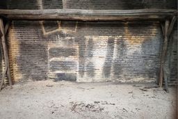 اربابان دروغ/درباره عکسی از مسجد جامع قزوین بعد از خروج عوامل سریال بامداد خمار