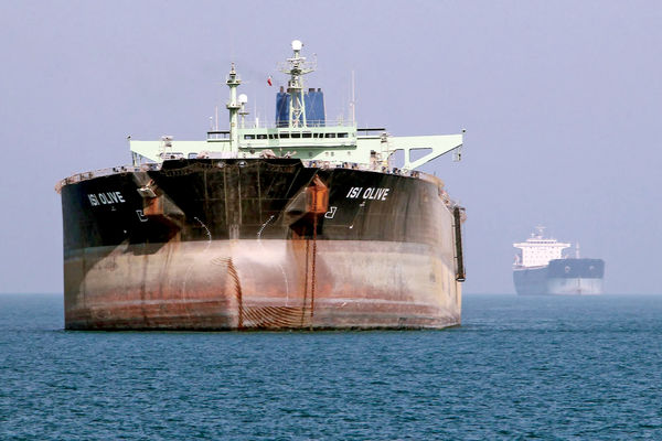 اقتصاد در ریسک مجازات/پیشنهاد کارشناسان برای حرکت به سمت خروج از بحران اقتصادی