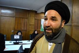 پدرشان را درآورید.../درباره‌ی فیلم منتشر شده از نماینده‌ ارومیه خطاب به وزیر ارتباطات