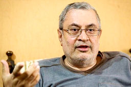 خیال و واقعیت سیاسی 