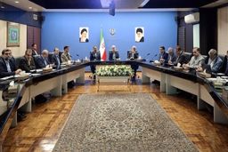 پزشکیان به وزارت صمت رفت
