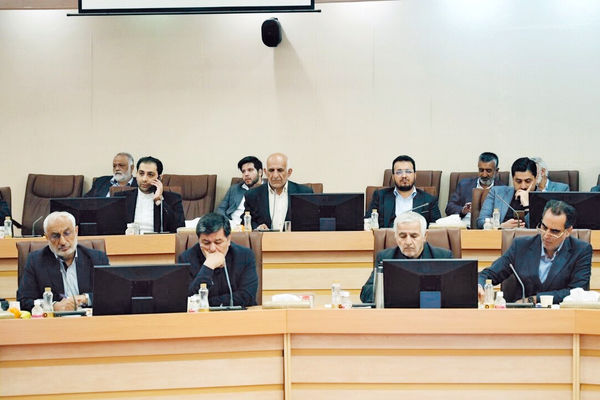 مهم‏تر از شورای مرکزی؟/ بررسی جایگاه و نوع فعالیت کمیسیون‏‌ها در احزاب ایران 