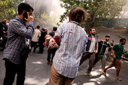 لزوم مهربانی با مردمی که واقعاً خوب‌اند