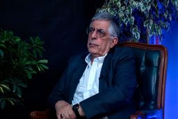 کرباسچی: دیپلماسی میدان شهادت‌طلبی است؛ نه جای آبرو، نه جای ترس از توهین