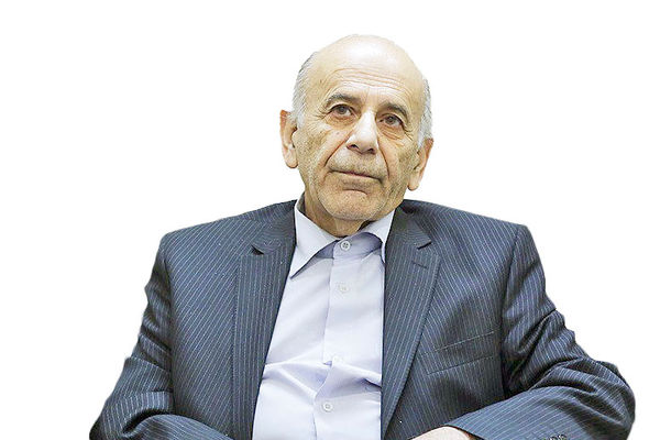 مسعود بختیاری فرمانده بازنشسته ارتش:سیستم امنیتی بدون توجه به امنیت روانی جامعه ناقص است