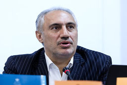 استیضاح همتی شرایط را سخت می‌کند