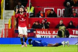 خلاصه دیدار منچستر یونایتد و اورتون