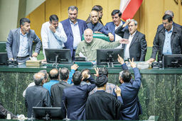 تندروها تنها شدند/بررسی همراه نشدن اکثریت نمایندگان با طرح‌های چندفوریتی پس از جنگ  12 روزه