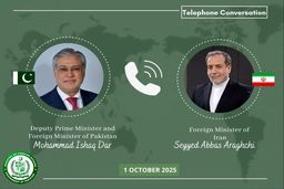 وزرای خارجه ایران و پاکستان درباره صلح منطقه‌ای گفت وگو کردند