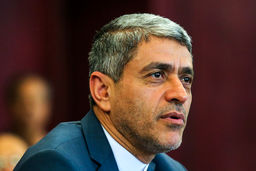 طیب‌نیا گزینه اول وزارت اقتصاد