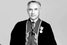 سالمرگ مرد شریف