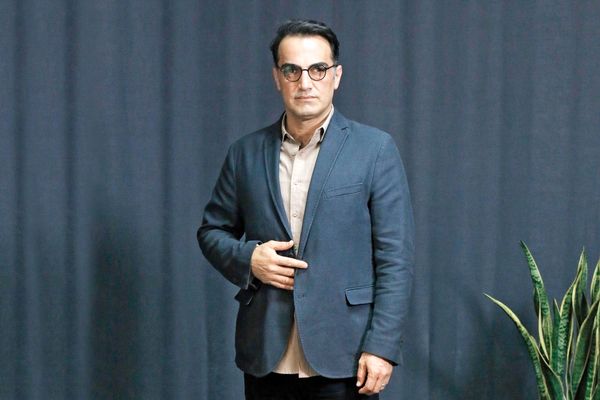 در کوره‌راه‌های تردید/گفت‌وگو با کورش سلیمانی که تازه‌ترین اثرش را براساس نمایشنامه «شک (یک تمثیل)»  نوشته ‌ جان پاتریک شنلی روی صحنه برده است 