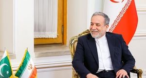 پیام عراقچی در پی حملات موشکی انتقامی ایران