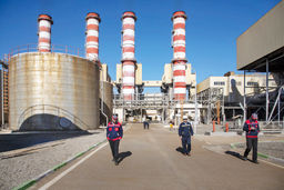 مدیران ناتراز برای رفع ناترازی/چرا پست‏‌های مهم برای حل بحران کمبود برق به افرادی با تخصص‌‏های غیرمرتبط سپرده می‌‏شود؟