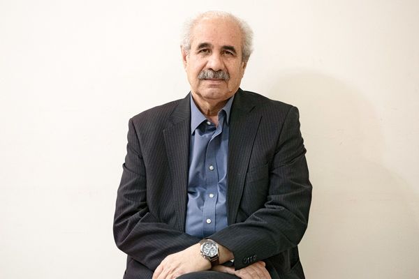 پایی بر زمیـن دستی به آسمان/گفت‏‌وگو با موسی اکرمی درباره چگونگی تلفیق الاهیات و فلسفه با سیاست و اقتصاد در مکتب سالامانکا