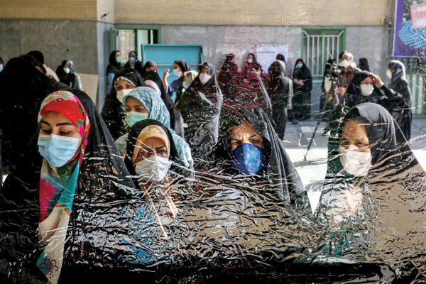 استارت احزاب برای اولین آزمون تناسبی/تحلیل و بررسی وضعیت گروه‌‏های سیاسی در فاصله 6 ماه مانده تا انتخابات شورای شهر هفتم 