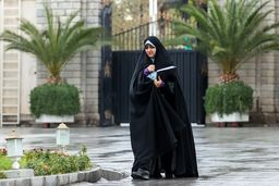 زهرا بهروزآذر: دولت لایحه امنیت زنان را از مجلس پس گرفت+فیلم