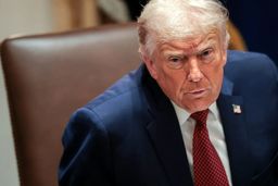 کاخ سفید: هیچکس از برنامه ترامپ درباره ایران مطلع نیست 