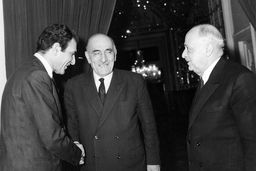 انقلاب علیه سلطنت/بازخوانی آنچه در انحلال شورای سلطنت و تاسیس شورای انقلاب گذشت