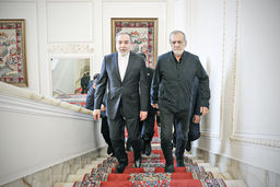 زمان تصمیم بزرگ/چرا دیپلمات‌‏های باسابقه کشور خواستار بازنگری در مولفه‏‌های سیاست خارجی کشور در شرایط فعلی شدند؟