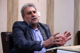 فلاحت‌پیشه: افراطیون حداقل روزنه‌های باقی‌مانده در دیپلماسی را می‌بندند