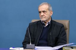 دوصد گفته چو نیم‌کردار نیست