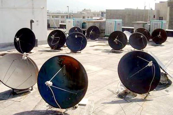 در جست‌وجوی ماهواره‌ها/بررسی برخوردهای اخیر و موضع سخنگوی دولت در گفت‌وگو با حقوقدانان