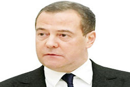 مدودف: طرح C5 ترامپ سیلی به صورت اروپا است
